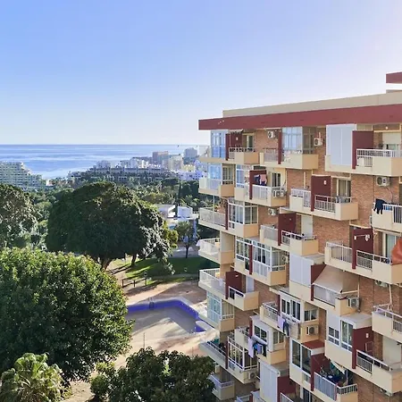 Mediterranean Viewpoint * 贝纳尔马德纳